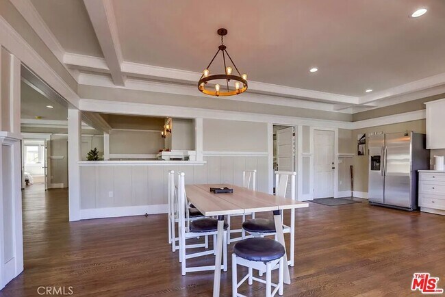 Photo - 2901 Raymond Ave Unit 2903