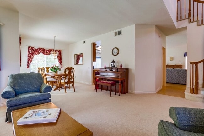 Photo - Spacious 4 Bedroom Shadowridge Home Available May 1st
