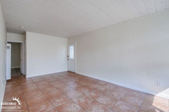 Photo - Updated 2Bdm 1Ba Apartment in Point Loma Heights!