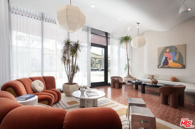 Photo - 7617 Santa Monica Blvd Unit 218