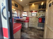 Photo - 315 Osborne St