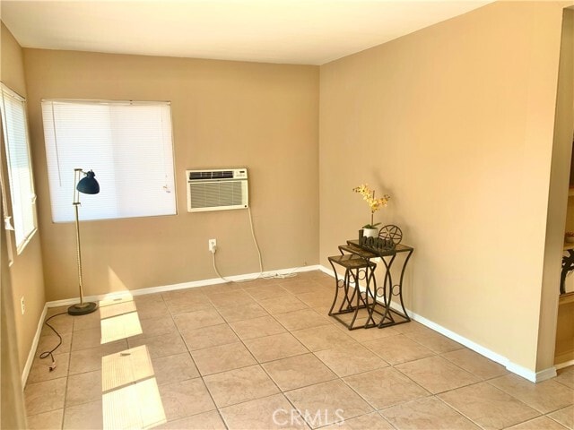Photo - 550 N Valencia Pl