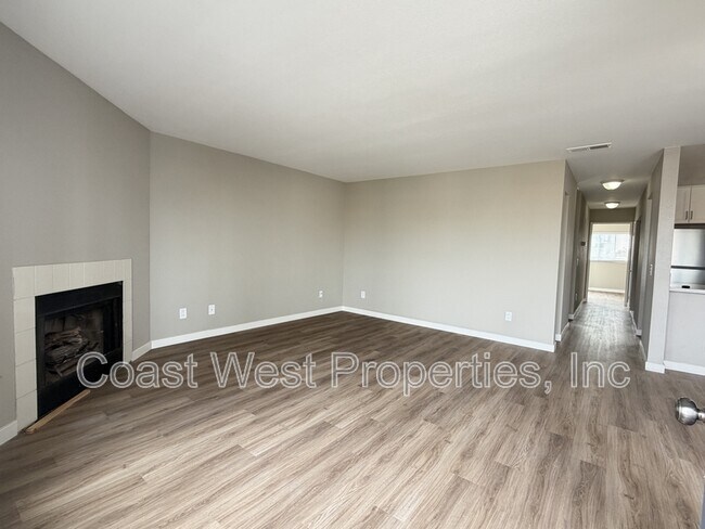 Photo - 193 Elder Ave