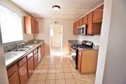 Photo - 736 E Newburgh St