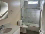 5867 bath 1 - 5867 Towne Ave