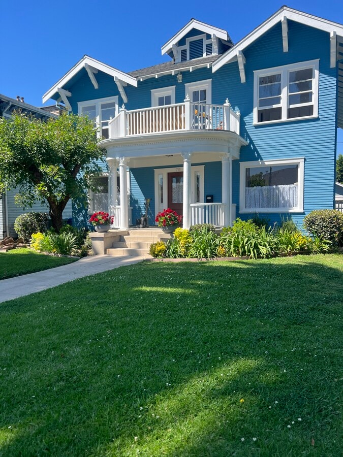 Photo - 713 S Bronson Ave