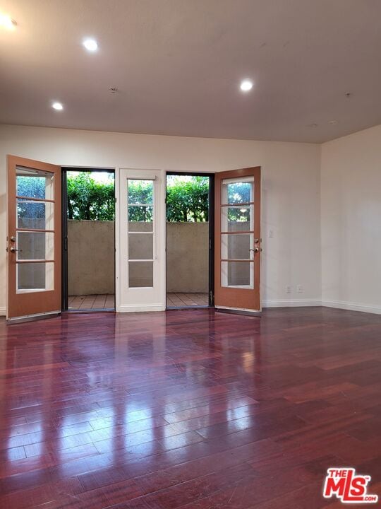 Building Photo - 235 S Gale Dr Unit 101