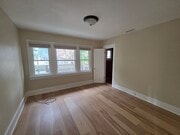 Photo - 821 Raymond Ave