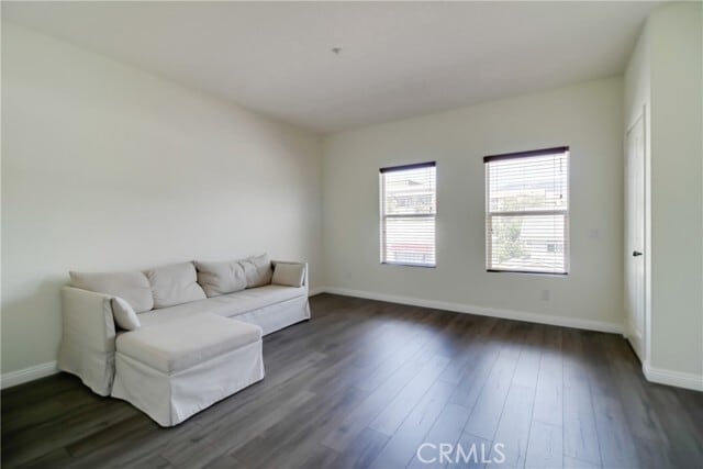 Photo - 620 E Walnut St