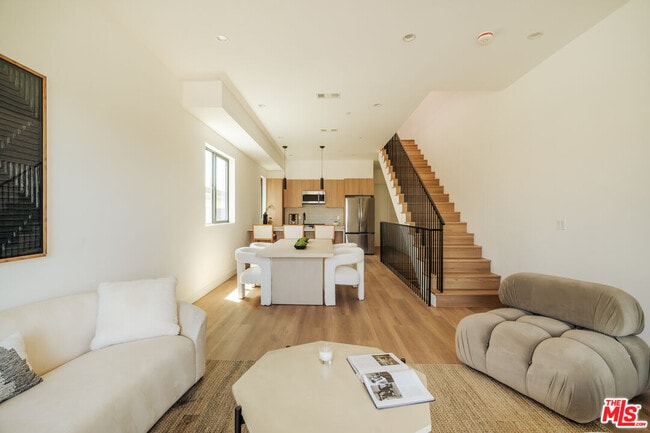 Photo - 1343 S Ogden Dr