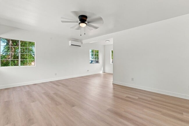 Photo - 1515 W Evans St Unit 1