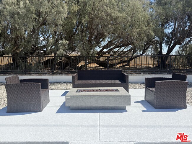 Photo - 3060 N Farrell Dr