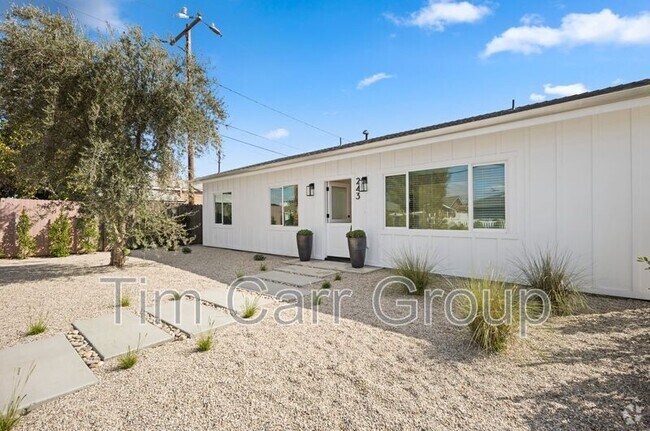Building Photo - 243 E 20th St Unit A Rental