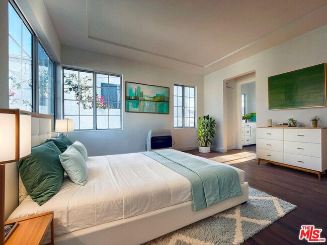 Photo - 2016 20th St Unit B