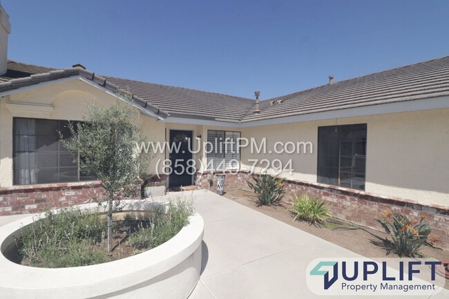Photo - 1542 Del Mar Rd