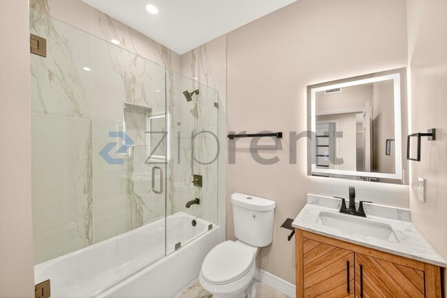 Photo - 227 N Burlington Ave