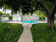Hana Kiki Pool & Cabana 1 - Hanakiki Garden Apartments