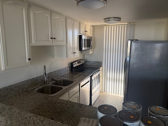 Photo - 4337 Marina City Dr Unit 843