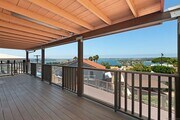Photo - Stunning Newly Renovated 3BD/2.5BA Luxury ... House