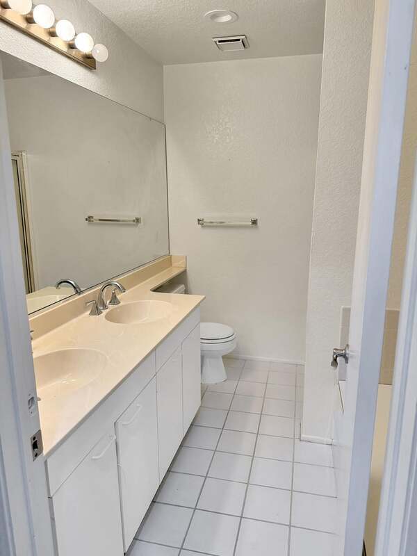 Photo - 2601 S Broadmoor Dr