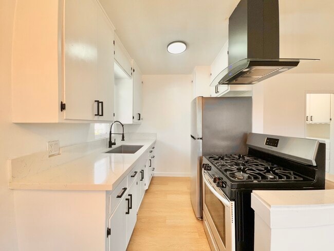 Photo - 6303 Cherry Ave Apartment Unit 14