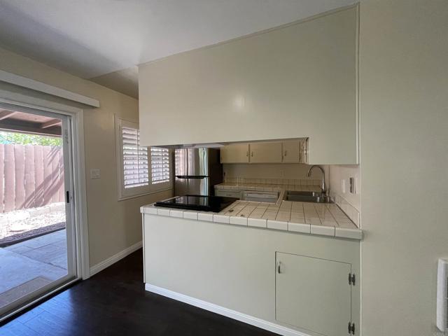 Photo - 270 H St Unit B