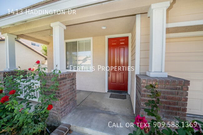 Photo - 1413 Haddington Dr