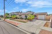 Front Right - 3210 Geronimo Ave