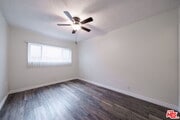 Photo - 13343 Victory Blvd Unit 4