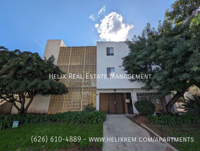 Photo - 1313 Huntington Dr Unit A