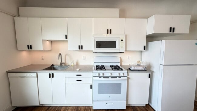 Photo - 508 Belmont Ave Unit 508 Belmont Avenue