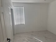 Photo - 1077 Euclid Ave Unit 5