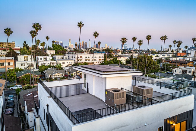 Photo - 242 N Dillon St