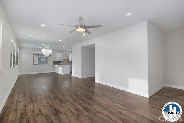 Photo - 9841 Alburtis Ave