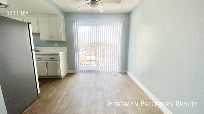 Photo - 662 W 12th St Unit 212