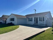 Photo - Beautifully Maintained 3 bedroom home