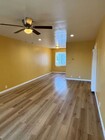 Photo - Spacious 1 bedroom available now in Long B... House