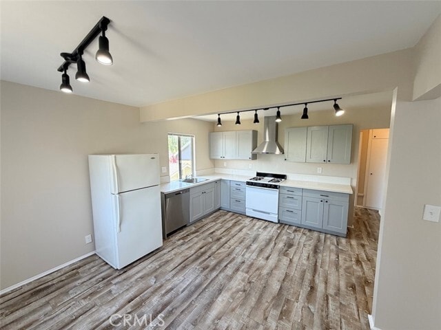 Building Photo - 537 W Crescent Dr Unit 1/2