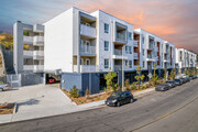 Photo - Pakeva Apartments