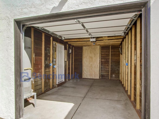 Photo - 4465 32nd St