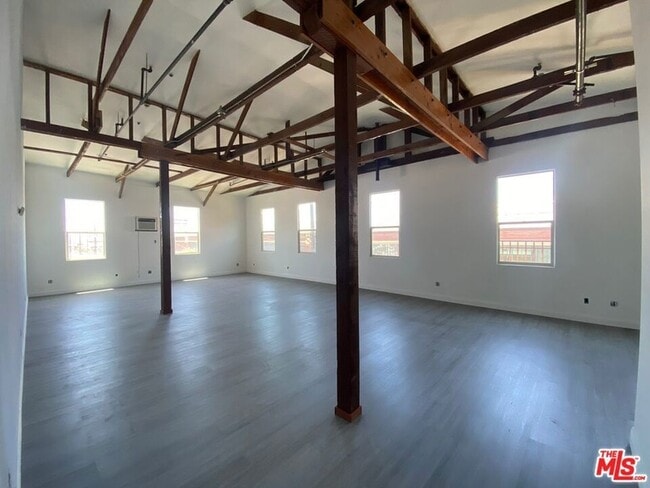 Photo - 726 S Santa Fe Ave House