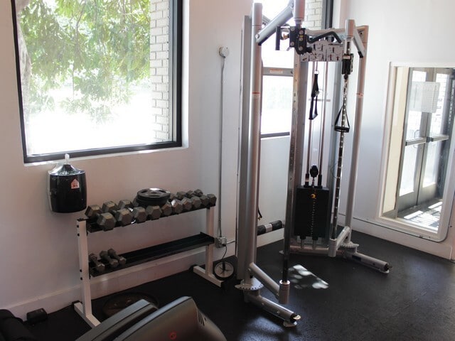 Photo - Kipling Apartments