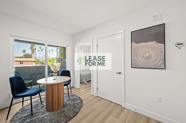 Photo - 4348 Woodlawn Ave Unit B – 1B