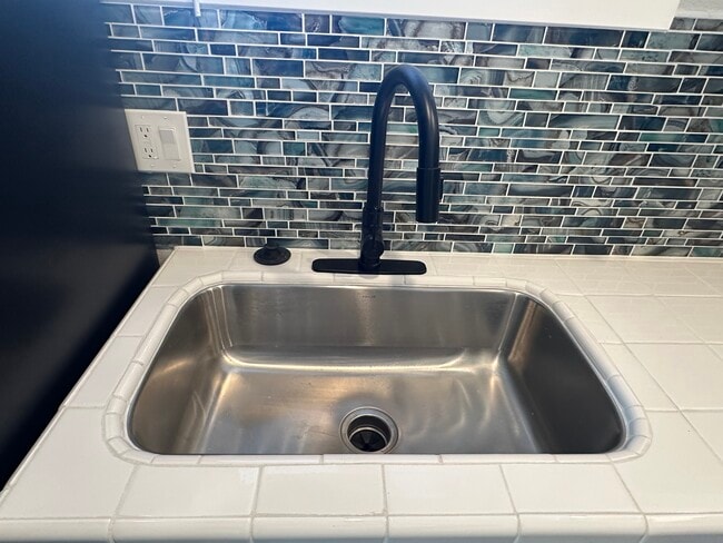 Photo - 2038 Bronson Way