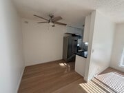 Photo - 940 S Venice Blvd