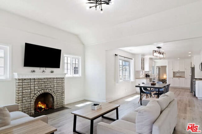 Photo - 545 S Sadler Ave House
