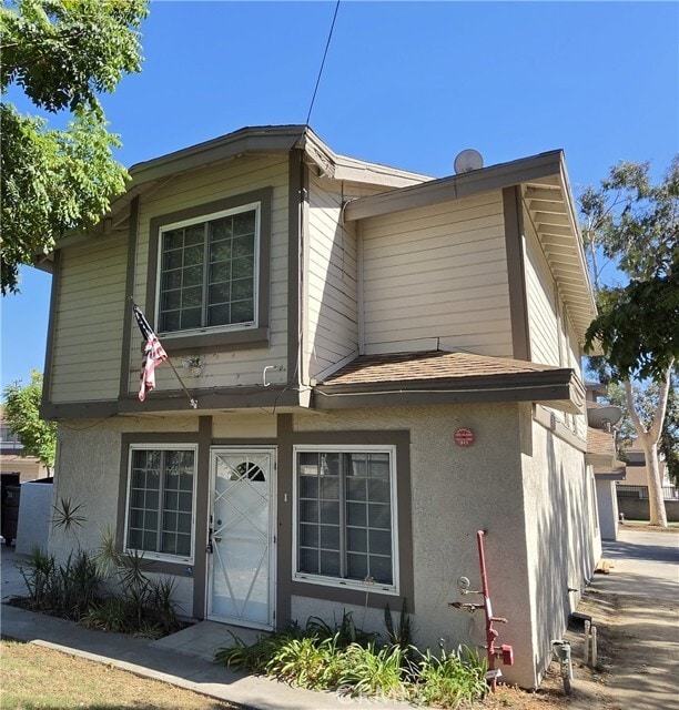 Building Photo - 1614 S Campus Ave Unit I