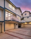 Photo - 702 S Broadway Townhome