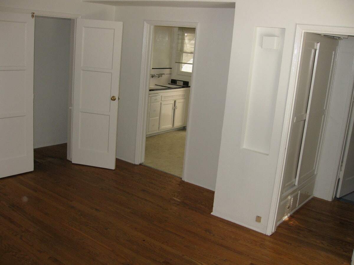 Photo - 959 Gayley Ave