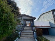 Photo - 2 Bed / 2.5 Bath Tri-Level Townhome – Gated Community in North Redondo Beach (Torrance PO)